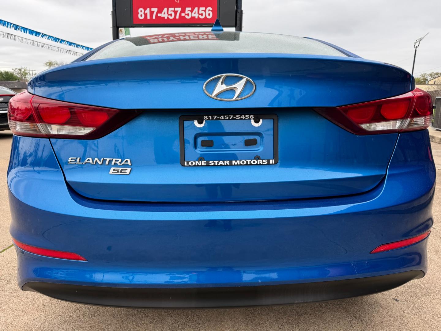 2017 BLUE HYUNDAI ELANTRA LIMITED; SE (5NPD74LF0HH) , located at 5900 E. Lancaster Ave., Fort Worth, TX, 76112, (817) 457-5456, 0.000000, 0.000000 - Photo#4